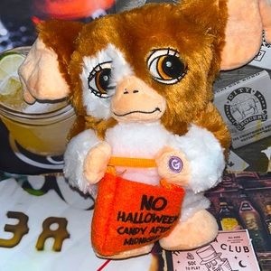 ☠️ 🍬 💀 • 🎃 GREMLINS x … after midnite vibes….